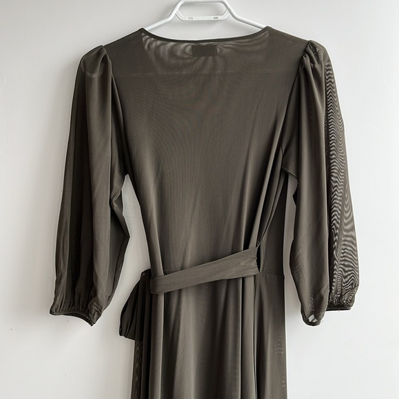 Aritzia Little Moon Wrap Dress - Picture 4 of 6